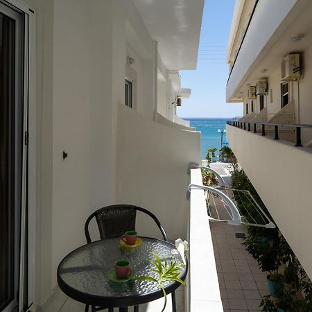 Giant Woman Apartment Tsoútsouros Екстериор снимка