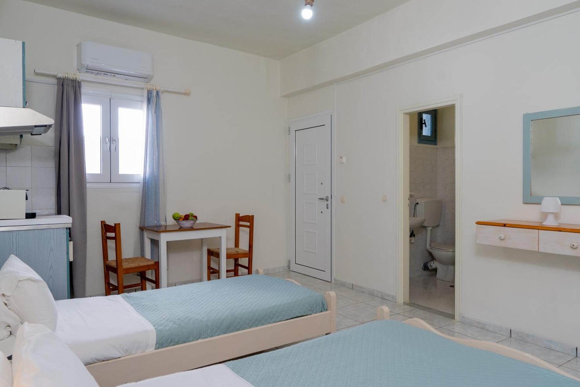 Giant Woman Apartment Tsoútsouros Екстериор снимка