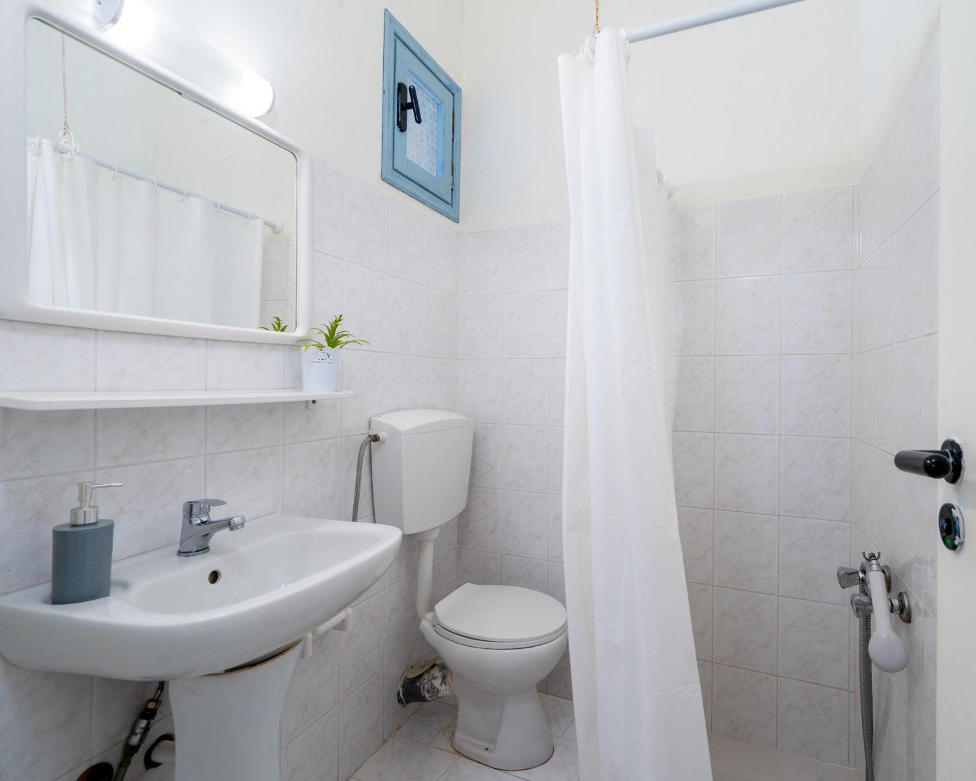 Giant Woman Apartment Tsoútsouros Екстериор снимка